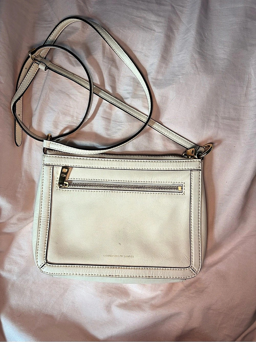 Lauren Ralph Lauren White Shoulder Bag Adjustable Strap Zip Top Gold Hardware